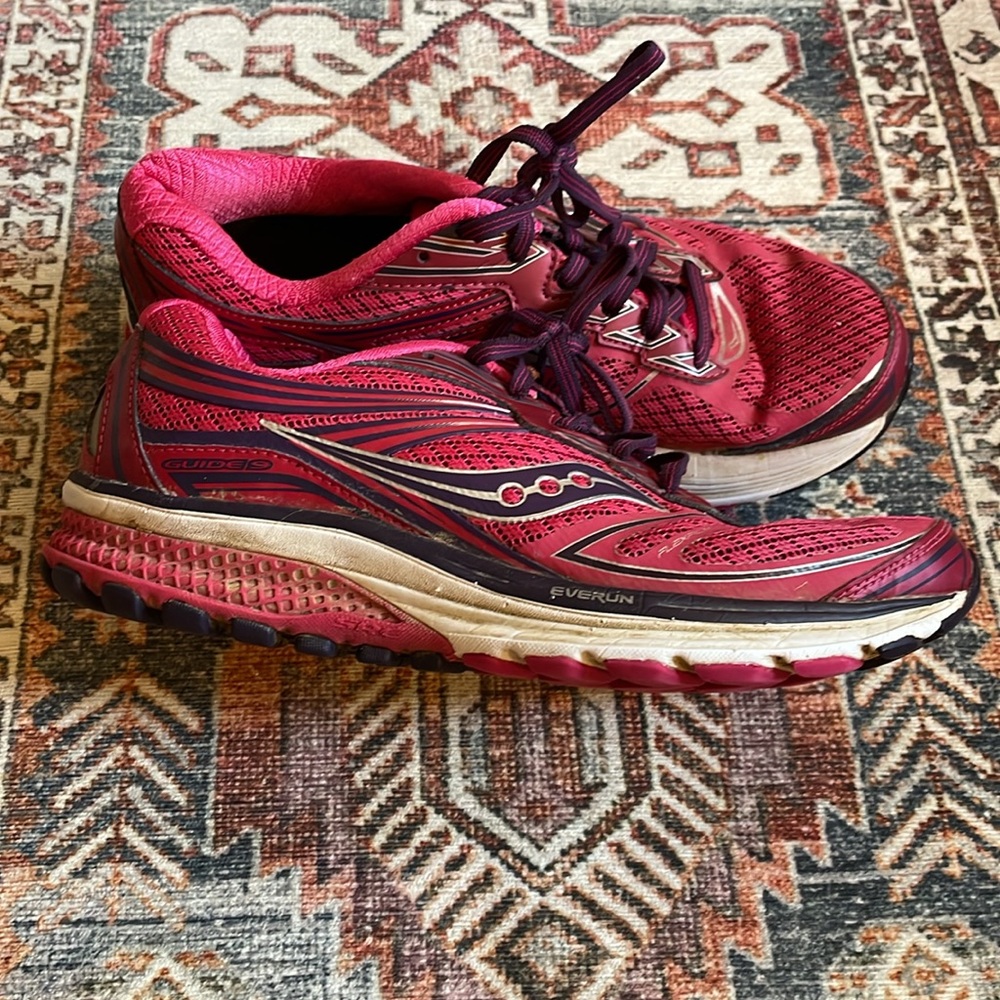 [Saucony] Everun Running Shoes - Picture 3 of 9